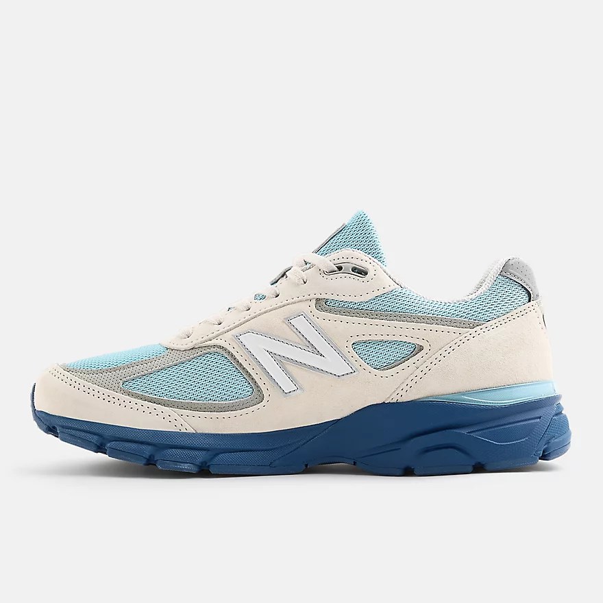New Balance 990v4 ライトブルー×ブルーソール 内側