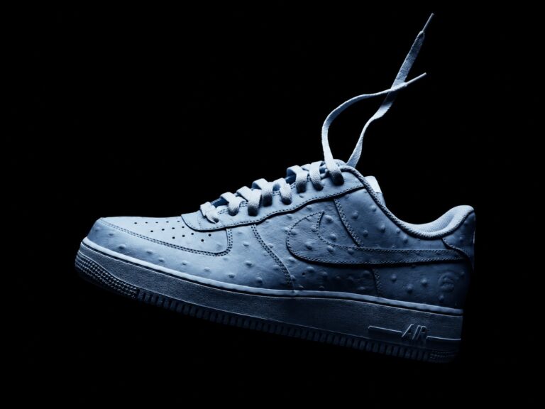 Travis Scott × NIKE AIR FORCE 1 LOW「Ice Blue」