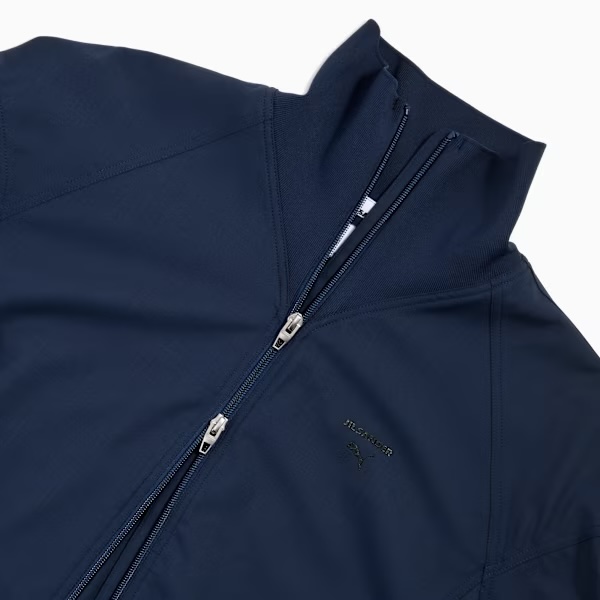 T7 トラックジャケットの襟元