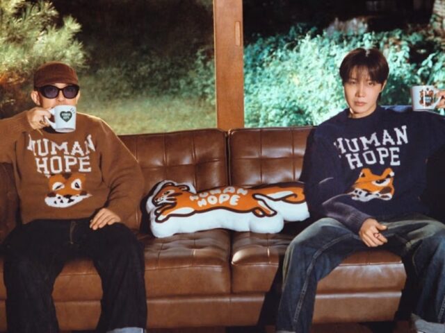 NIGO と j-hope、HUMAN HOPE のニットを着用