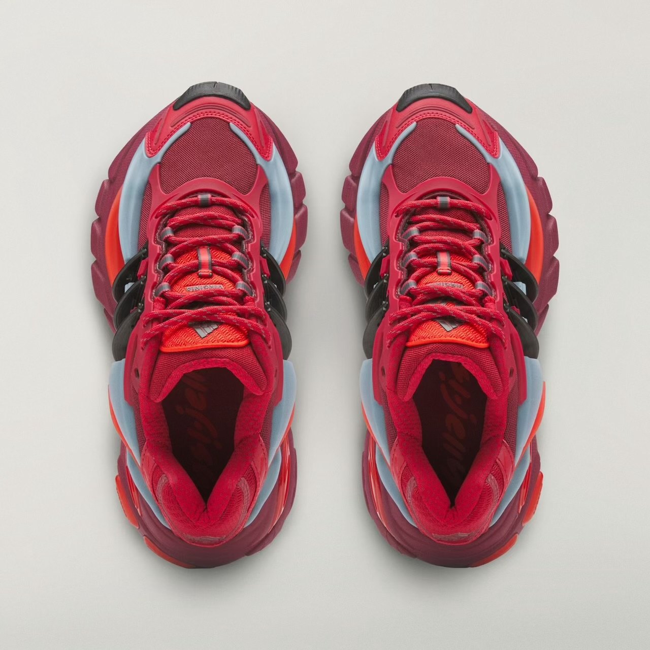 Pharrell Williams × adidas ADISTAR JELLYFISH レッド(KK0633) 上から