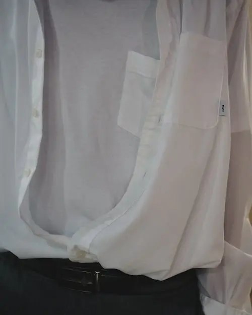 SSZ × WTAPS 白シャツとベルト