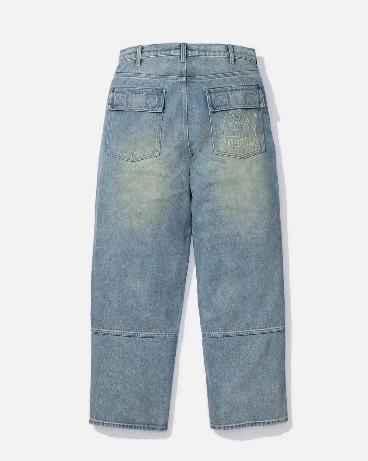 Supreme × Timberland 2026FW Double Knee Denim Utility Pant（ウォッシュ）背面