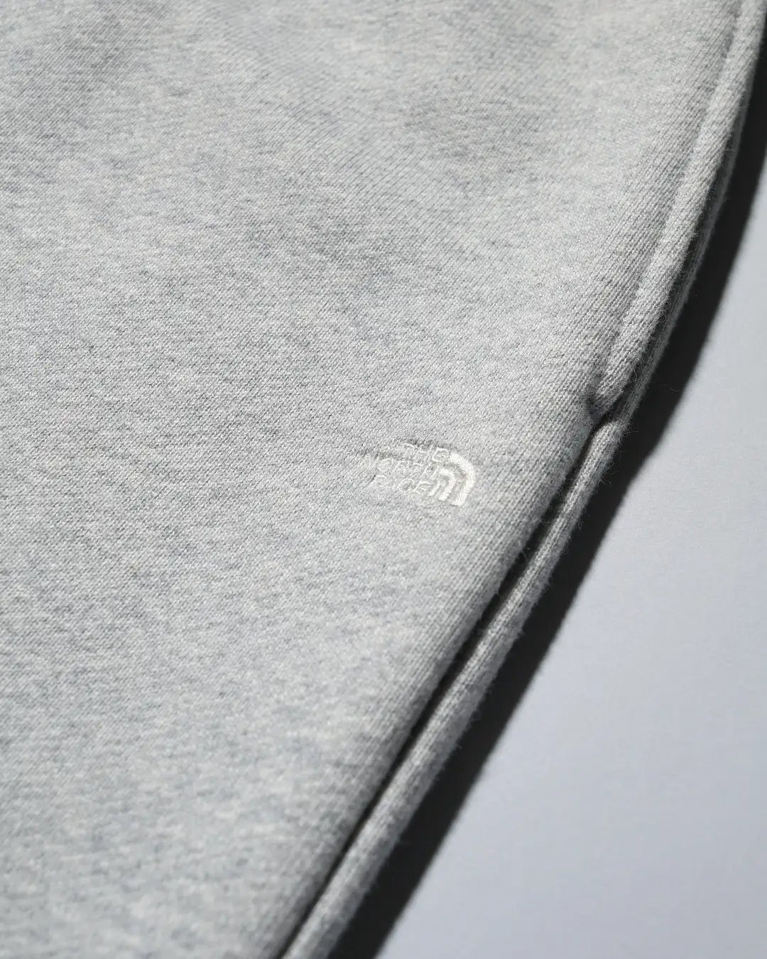 THE NORTH FACE PURPLE LABEL × RHC Ron Herman スウェットパンツのロゴ刺繍
