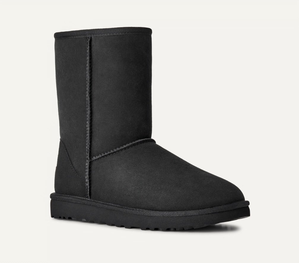 UGG クラシック ショート II（ブラック）